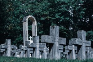 Cemetery Groundskeepers vs. Morgue Attendants: Which Job Has More Verified Creepy Encounters?
