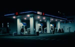 Graveyard Shift: Gas Station vs. Diner Unexplained Encounters