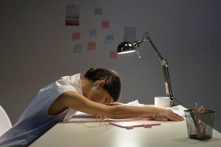 A bright lifestyle photo depicting night shift workers transform sleep quality and mental health tonight.