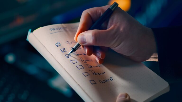 The Complete Beginner Guide: Your Blueprint for Mastering Any New Lifestyle Skill - NightShiftTales