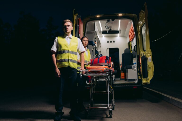 Real Stories From Hospital Night Shift Workers That Will Keep You Up at Night - NightShiftTales