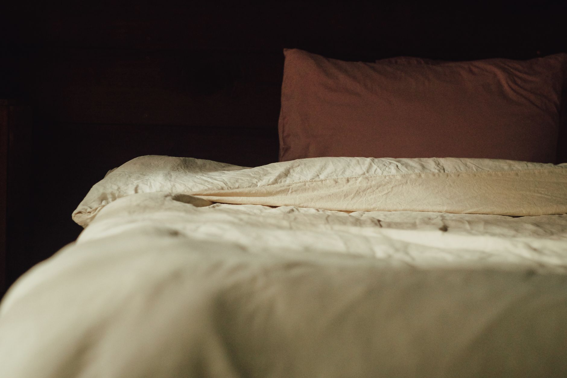 The Foundation: Mastering Your Sleep Sanctuary — How to Build a Thriving Night Shift Routine Without Sacrificing Sleep in 2026